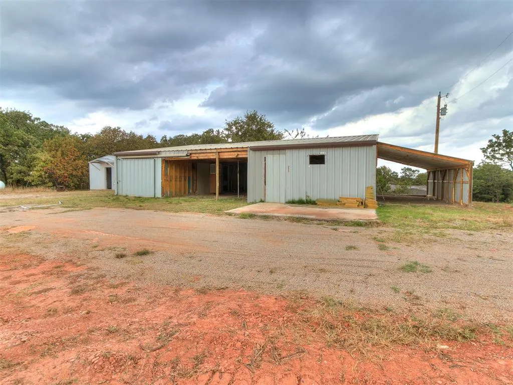 Photo 32 — 10635 N Luther Road, Jones, OK 73049