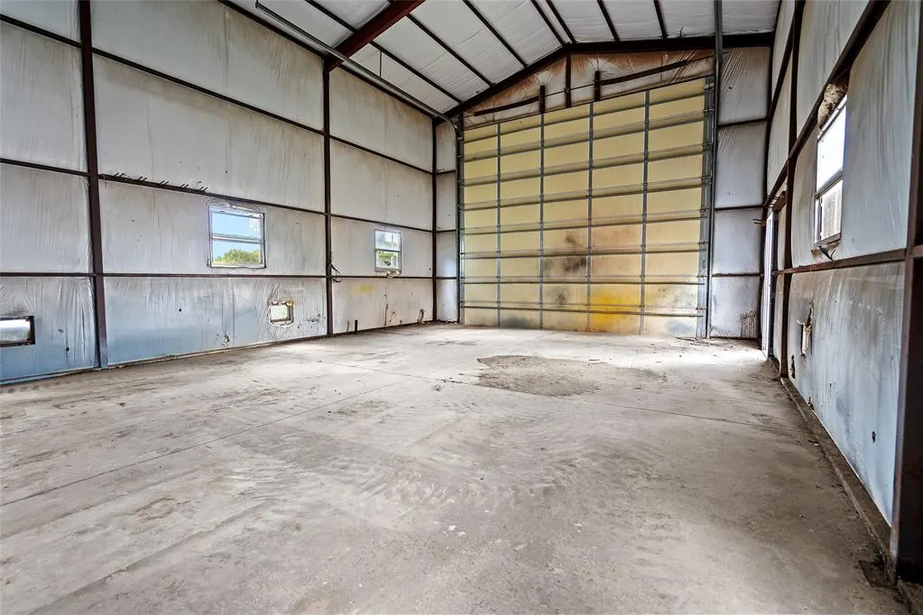 Photo 26 — 10910 N County Road 3010, Lindsay, OK 73052