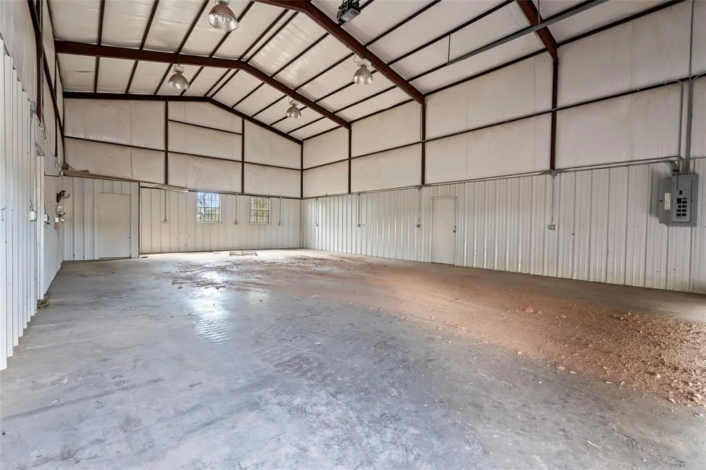 Photo 28 — 10910 N County Road 3010, Lindsay, OK 73052