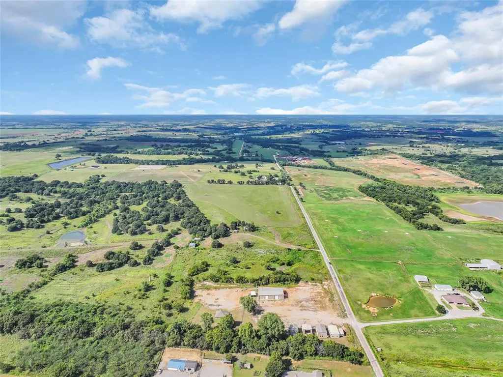 Photo 35 — 10910 N County Road 3010, Lindsay, OK 73052