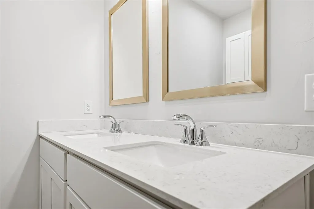 Photo 18 — 1709 Oak Way, Tuttle, OK 73089