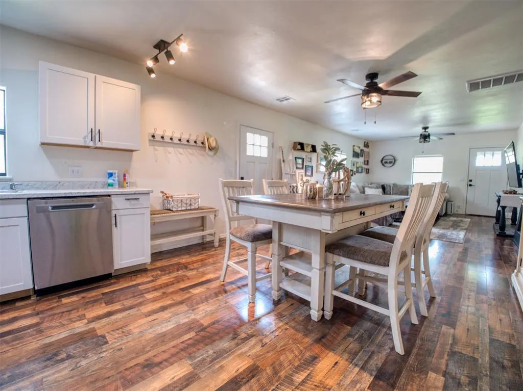 Photo 21 — 45147 Wolverine Road, Shawnee, OK 74804