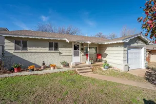Sold home at 9909 N Mckinley Avenue