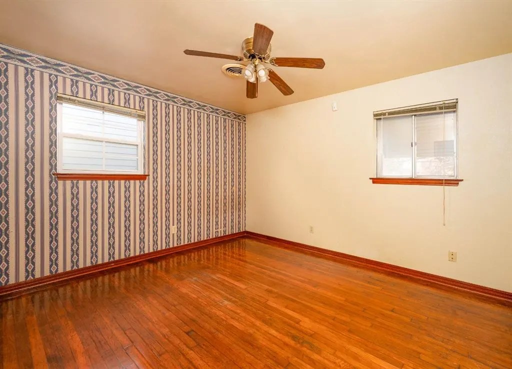 Photo 17 — 9909 N Mckinley Avenue, Oklahoma City, OK 73114