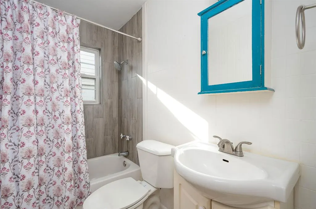 Photo 21 — 9909 N Mckinley Avenue, Oklahoma City, OK 73114