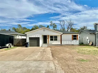 Sold home at 1817 N Bell Avenue