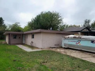 Sold home at 1232 SW 48th Street