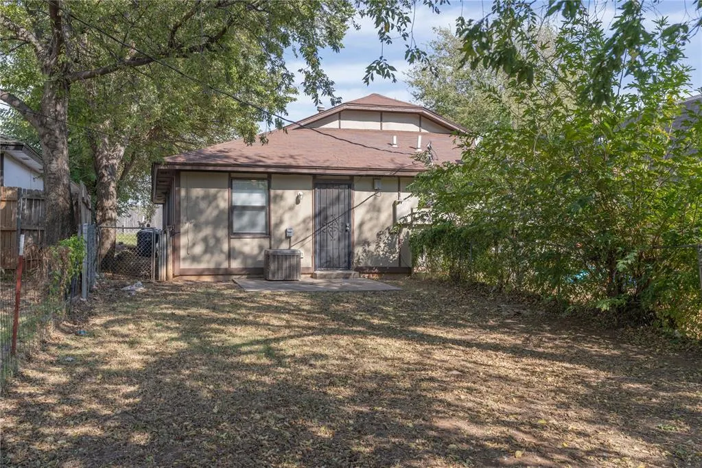 Photo 19 — 930 SW 62nd Street, Oklahoma City, OK 73139