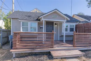 Sold home at 2208 N Brookline Avenue