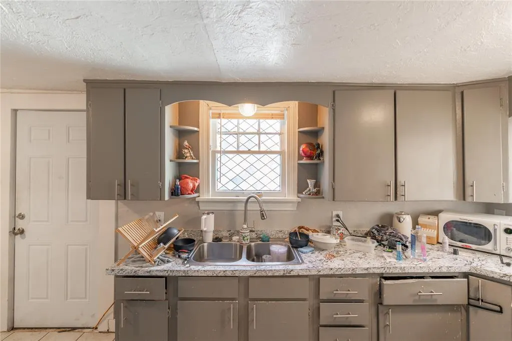 Photo 24 — 2208 N Brookline Avenue, Oklahoma City, OK 73107