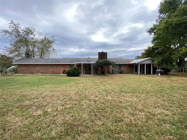 Photo 3 — 123 Randall Road, Broken Bow, OK 74728