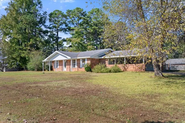 Photo 8 — 123 Randall Road, Broken Bow, OK 74728