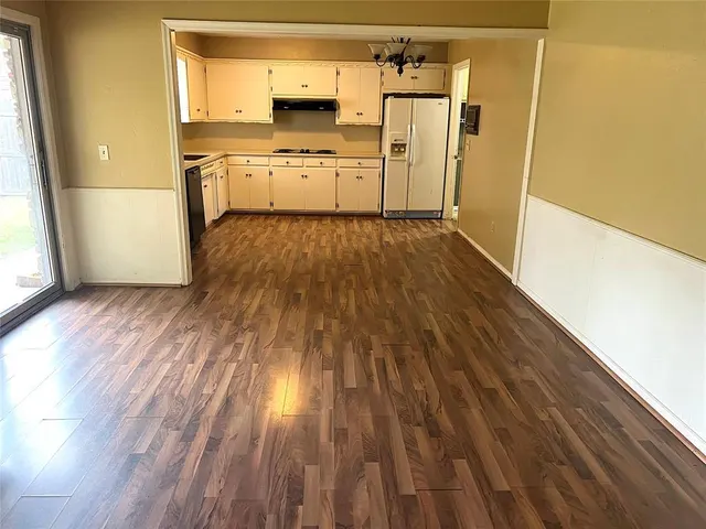 Photo 3 — 4061 NW 60th Street, Oklahoma City, OK 73112