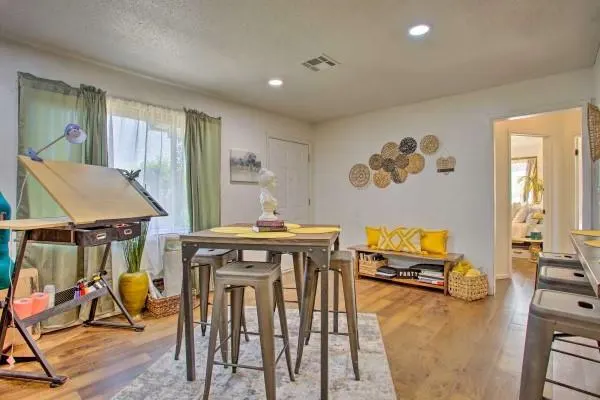 Photo 5 — 1228 Carter Drive, Oklahoma City, OK 73129