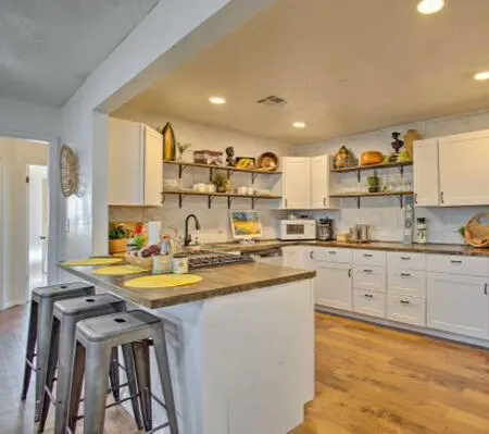 Photo 6 — 1228 Carter Drive, Oklahoma City, OK 73129