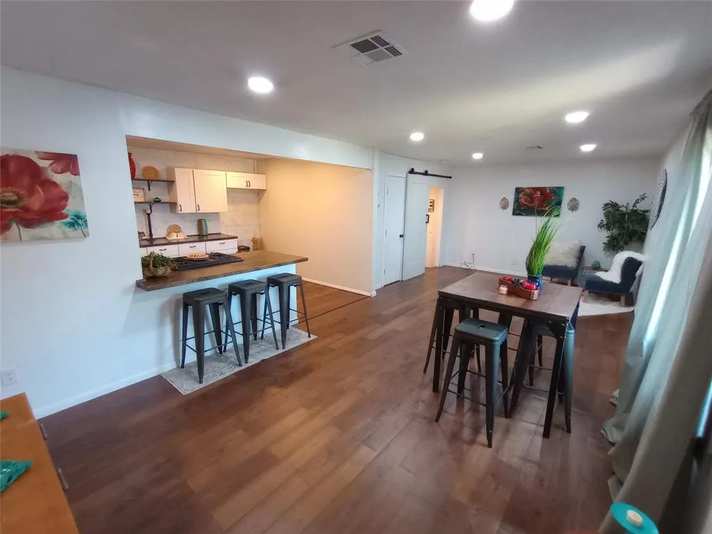 Photo 13 — 1228 Carter Drive, Oklahoma City, OK 73129