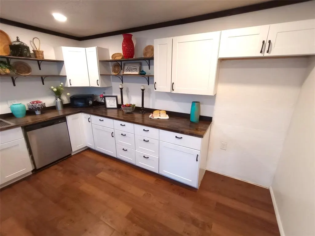 Photo 25 — 1228 Carter Drive, Oklahoma City, OK 73129
