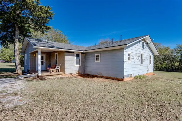 Photo 3 — 942 N Macarthur Avenue, Blanchard, OK 73010