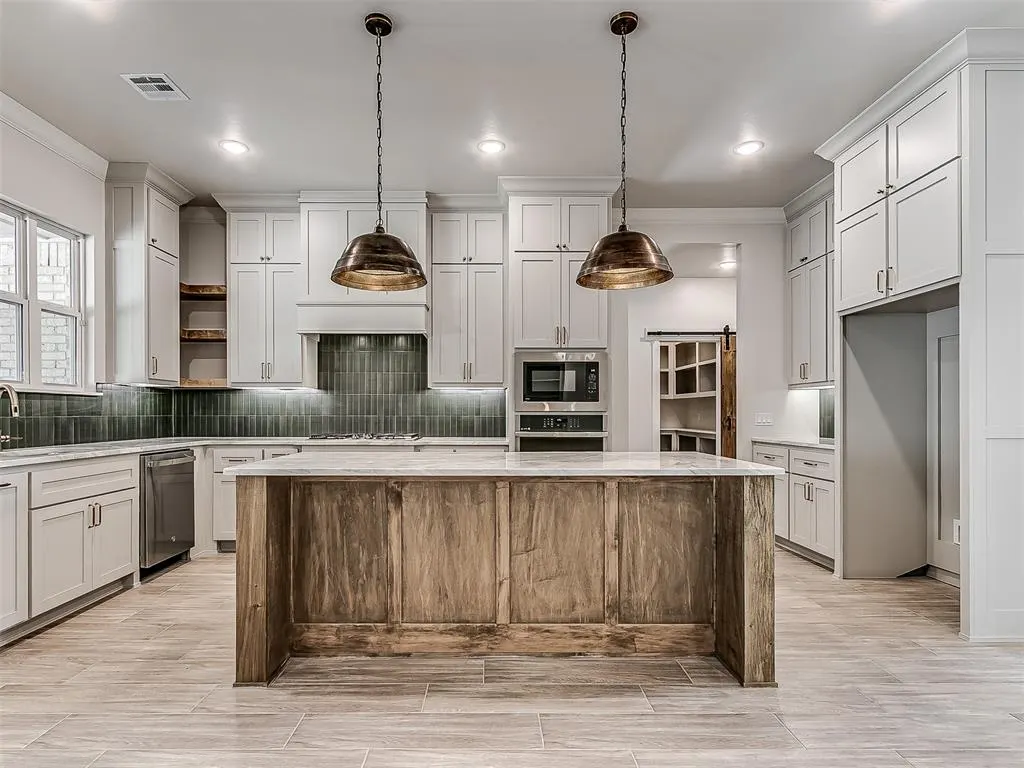Photo 13 — 12774 Hidden Trail, Edmond, OK 73007