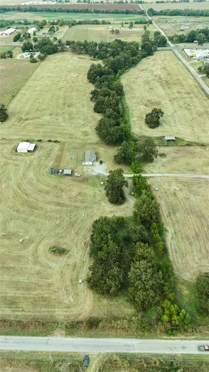 Photo 6 — 12918 N County Road 3130, Maysville, OK 73057