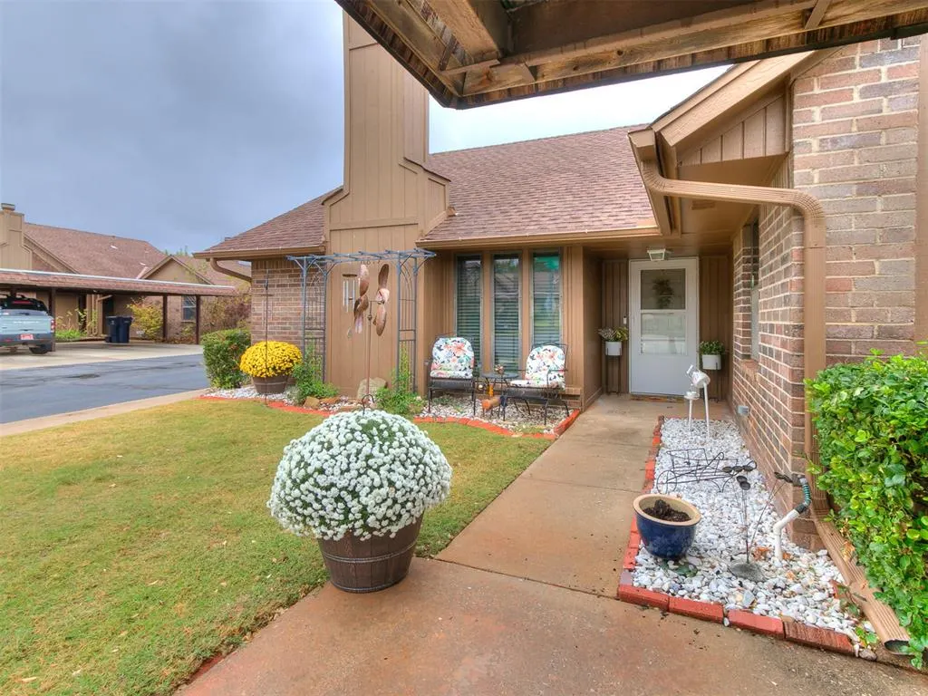 Front exterior — 6815 NW 64th Terrace, Oklahoma City, OK 73132