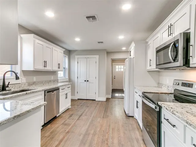 Photo 5 — 1127 S 19th Street, Chickasha, OK 73018