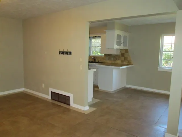 Photo 6 — 2708 N Terry Avenue, Bethany, OK 73008