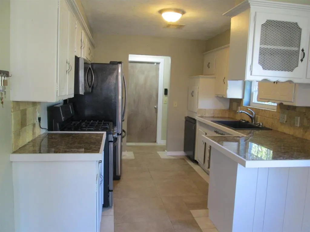 Photo 11 — 2708 N Terry Avenue, Bethany, OK 73008