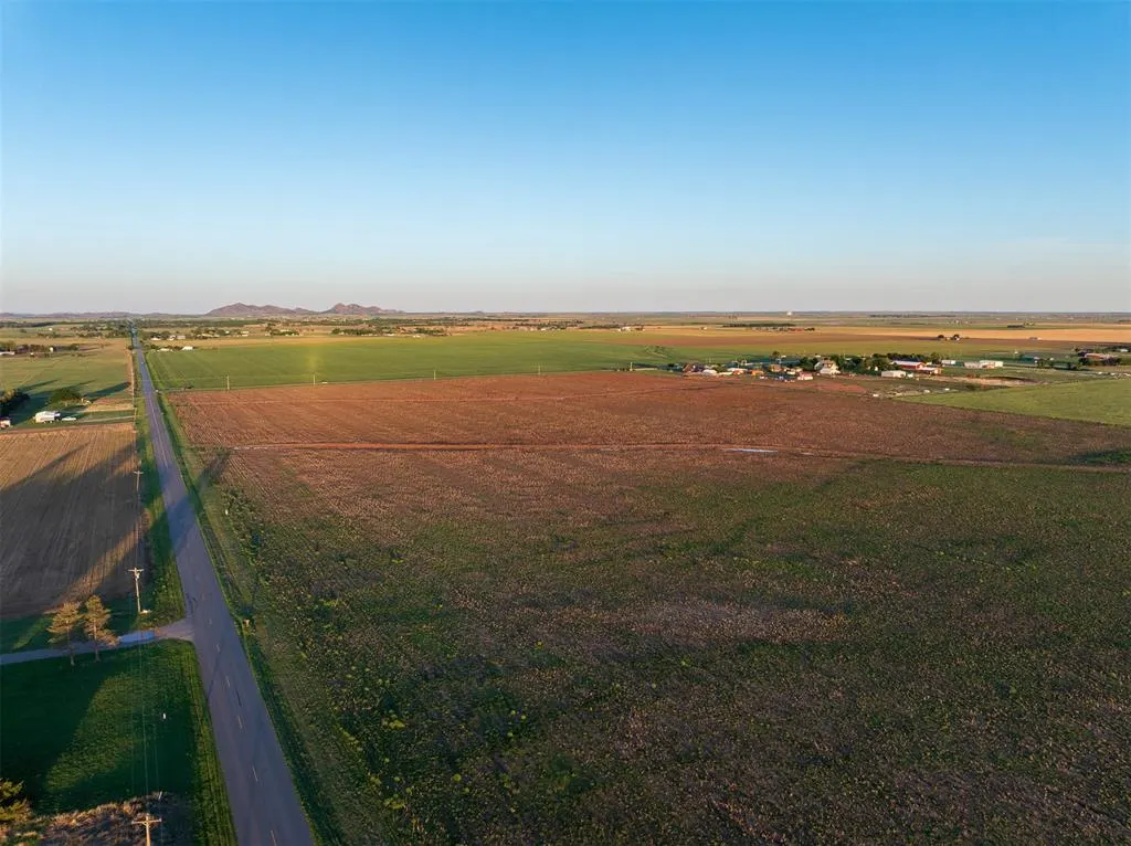 Photo 27 — 04 East County Road 159 -Racetrack Rd, Altus, OK 73521