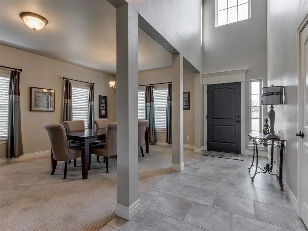 Photo 7 — 10937 N Pointe Drive, Edmond, OK 73025