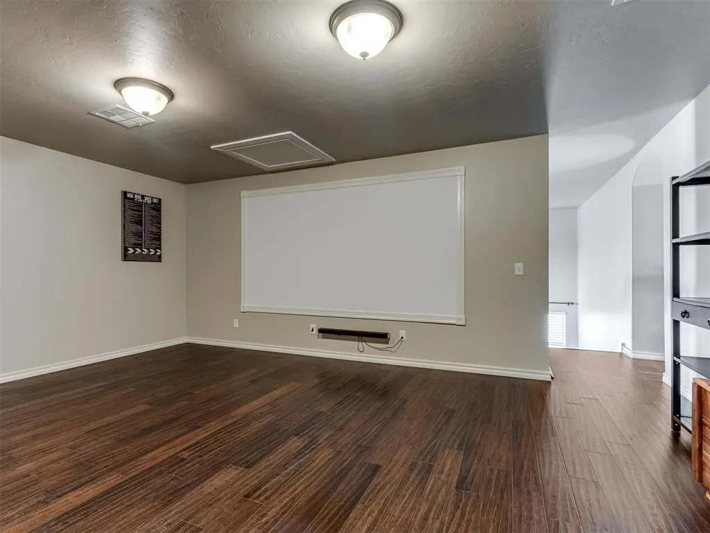 Photo 32 — 10937 N Pointe Drive, Edmond, OK 73025