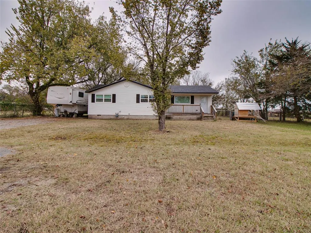 Photo 2 — 701 S Second Avenue, Stroud, OK 74079