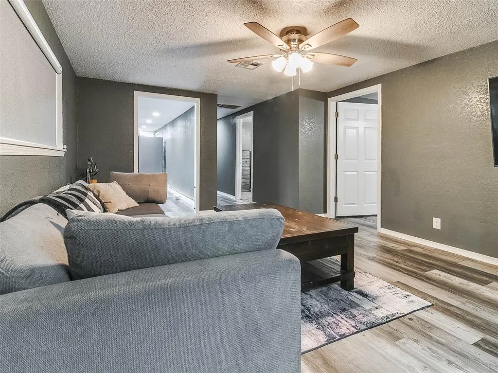 Photo 10 — 701 S Second Avenue, Stroud, OK 74079