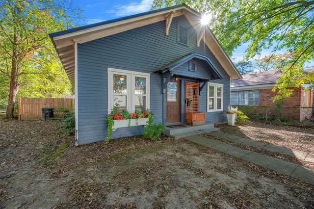 Photo 3 — 316 N Broadway Street, Broken Bow, OK 74728