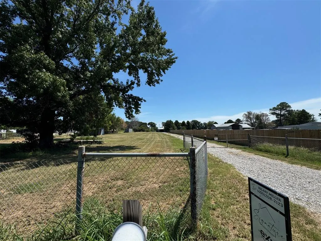 Photo 45 — 2370 Mary Niblack Road, Ardmore, OK 73401