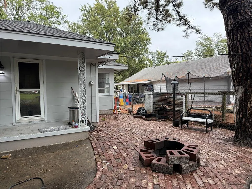 Photo 24 — 300 E Broadway Street, Wetumka, OK 74883