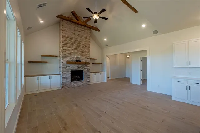 Photo 4 — 10621 Two Lakes Drive, Yukon, OK 73099