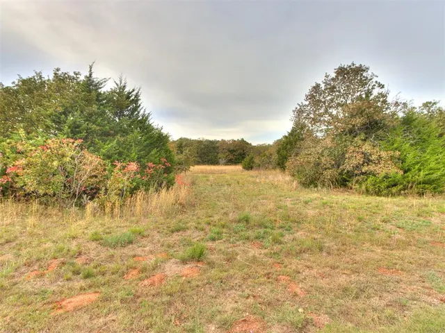 Photo 6 — 21 Rockys Way, Arcadia, OK 73007