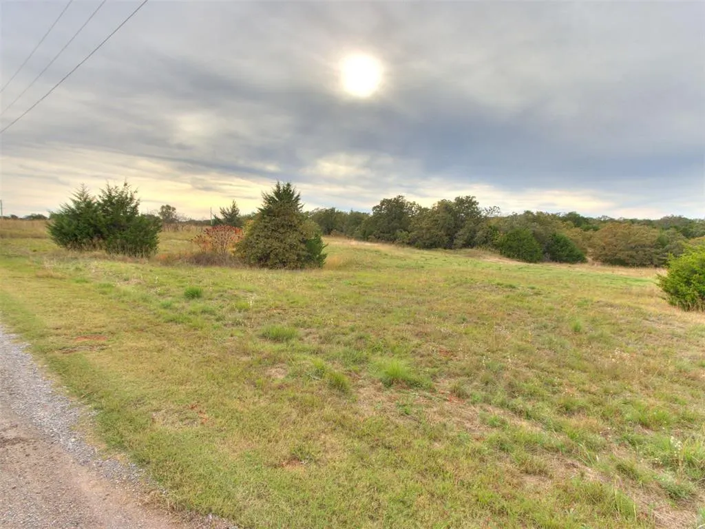 Photo 11 — 21 Rockys Way, Arcadia, OK 73007