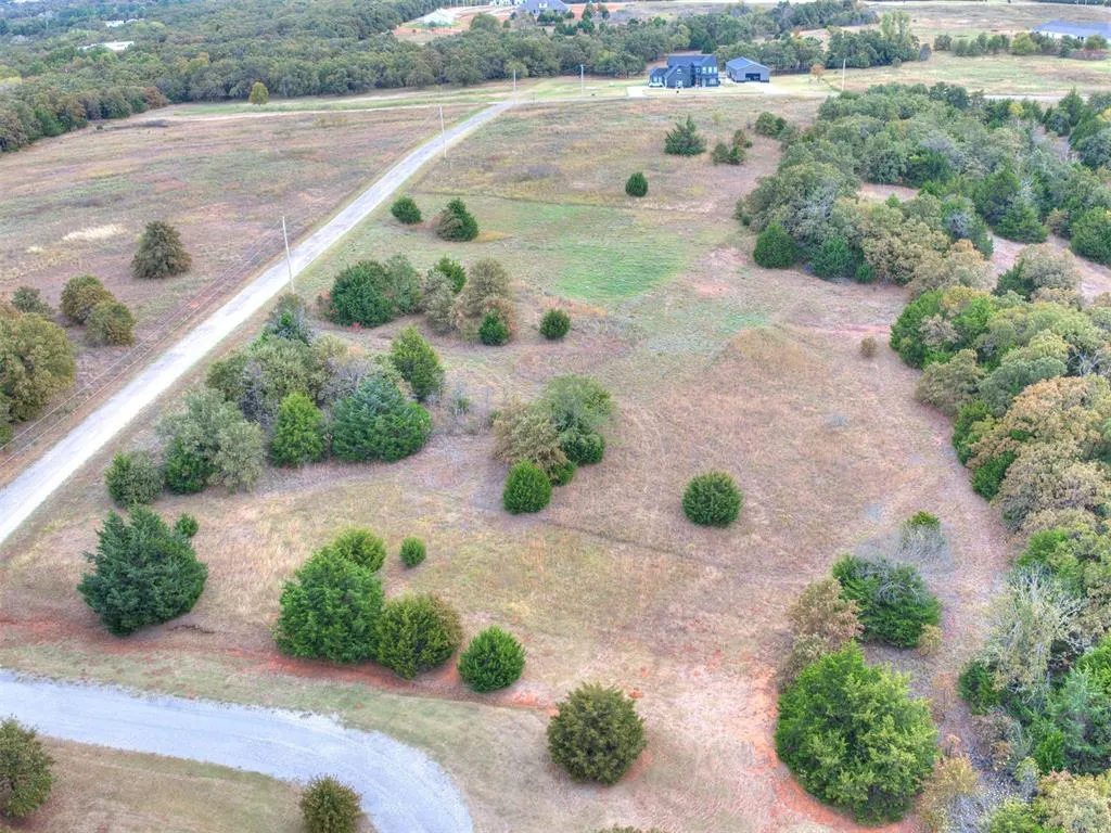 Photo 14 — 21 Rockys Way, Arcadia, OK 73007