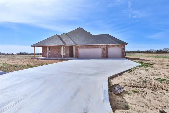 Photo 2 — 24736 Medio Street, Purcell, OK 73080