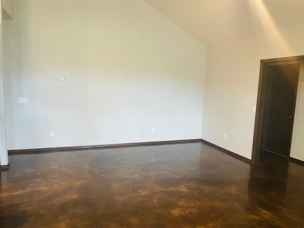 Photo 21 — 330431 E Highway 62, Harrah, OK 73045