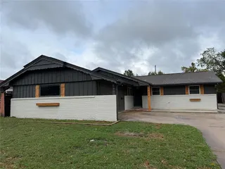Sold home at 2517 SW 63rd Street