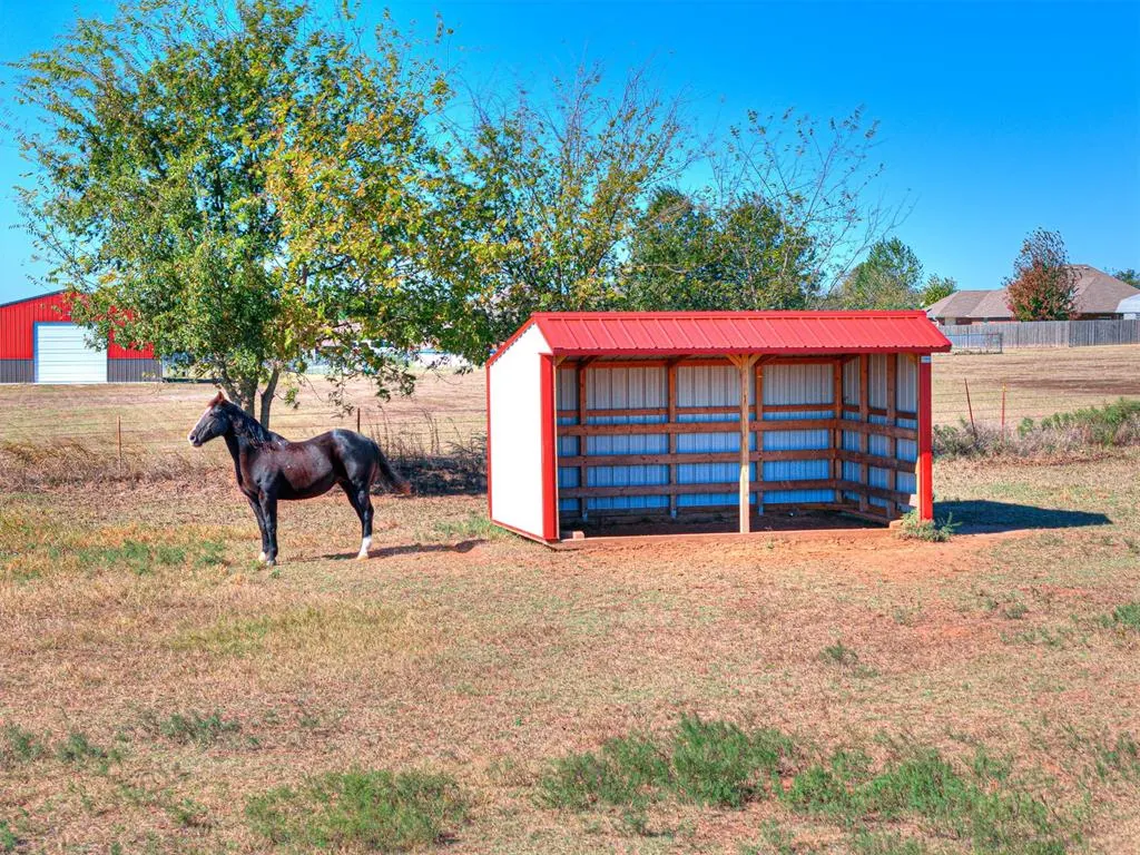 Photo 40 — 8060 Cemetery Road, Noble, OK 73068
