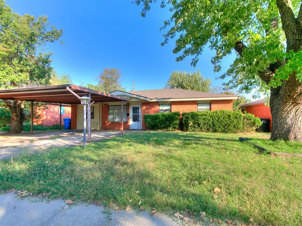 Photo 3 — 809 Oliver Street, Norman, OK 73071