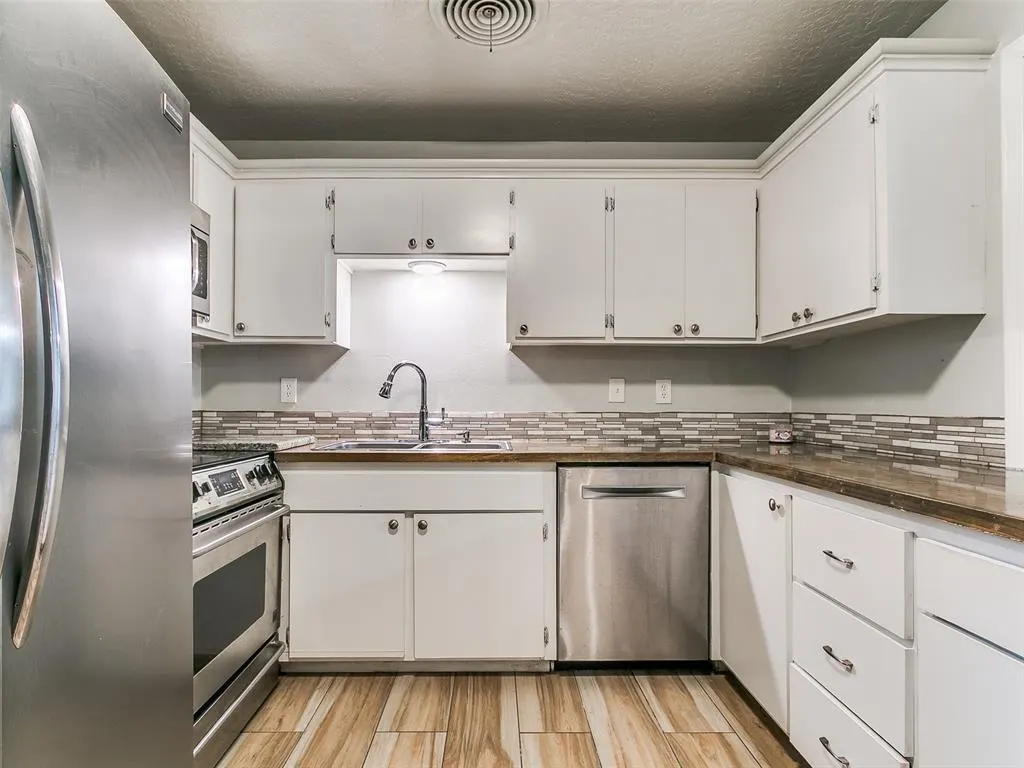 Photo 13 — 809 Oliver Street, Norman, OK 73071