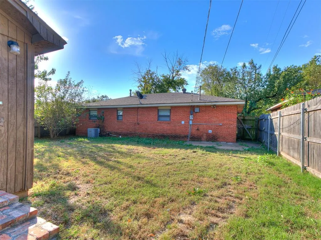 Photo 26 — 809 Oliver Street, Norman, OK 73071