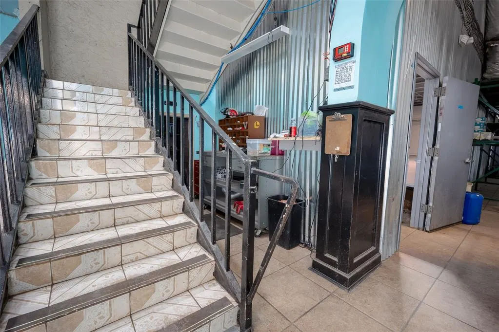 Photo 11 — 6825 W Wilshire Boulevard, Oklahoma City, OK 73132
