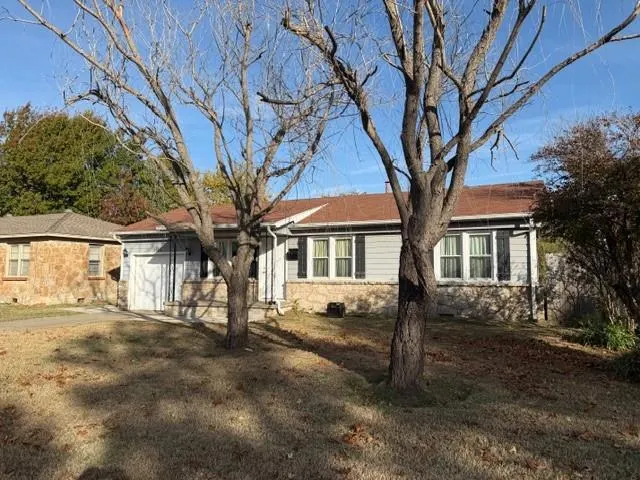 Photo 2 — 5975 NW 34th Street, Oklahoma City, OK 73122