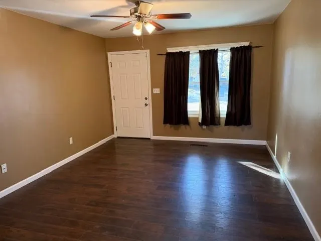 Photo 8 — 5975 NW 34th Street, Oklahoma City, OK 73122